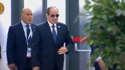 الرئيس السيسى يصل مقر انعقاد قمة السلام فى مدينة شرم الشيخ