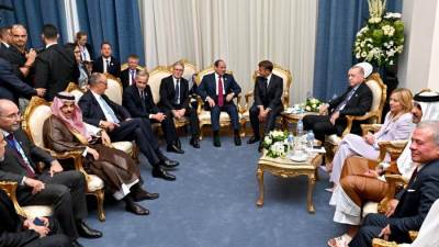 الرئيس السيسى يؤكد أهمية قيام الدول الأوروبية بتشجيع كافة الأطراف المعنية على تنفيذ اتفاق وقف الحرب في قطاع غزة