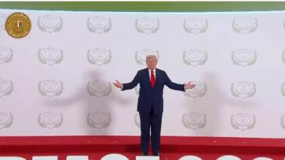 عاجل.. الرئيس ترامب يلتقط الصور التذكارية مع قادة العالم في قمة "وقف إطلاق النار على غزة"