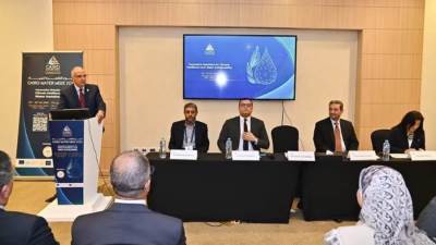 سويلم: التنسيق مع وزارة الإسكان في المشروعات الجديدة بالمناطق الساحلية ومع محافظة دمياط في تنفيذ الممشى بكورنيش دمياط