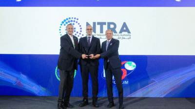 مصر تفوز بجائزة الريادة الإقليمية في تطوير نطاقات الإنترنت من المنظمة العربية للاتصال وتكنولوجيا المعلومات