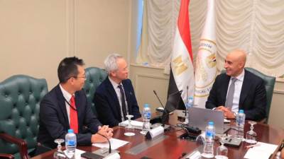 وزير التربية والتعليم يبحث مع وفد "جايكا" تعزيز التعاون في تطوير المدارس المصرية اليابانية والتوسع في أعدادها