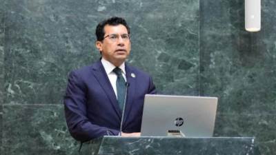 وزير الشباب العربي يوجّه رسالة شكر للرئيس السيسي تقديرًا لجهوده في إحلال السلام وتعزيز العمل العربي المشتر