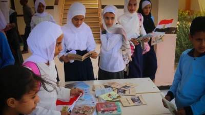 قافلة “مسرح المواجهة والتجوال” تصل رفح دعمًا لأطفال غزة