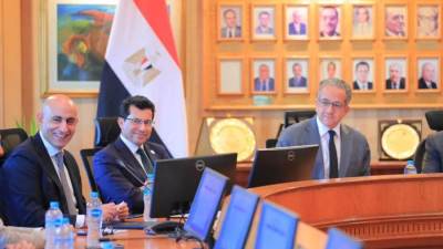 وزراء التعليم والرياضة والتربية والتعليم والثقافة يشاركون في احتفالية تكريم الدكتور خالد العناني بجامعة حلوان