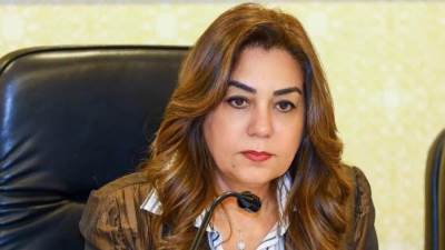  وزيرة التنمية المحلية تتابع انتظام العمل بمواقف السيارات ومحطات الوقود بالمحافظات بعد تحريك أسعار الوقود
