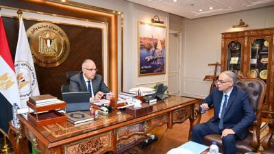 سويلم يتابع حالة محطات رفع المياه ومجهودات مصلحة الميكانيكا والكهرباء لإحلال وصيانة المحطات