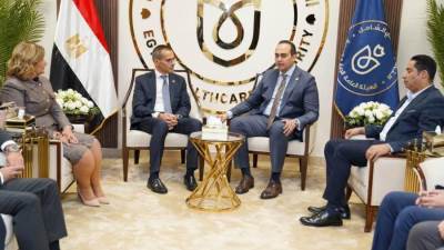 رئيس هيئة الرعاية الصحية يلتقي رئيس اتحاد المستشفيات العربية ووفد رفيع المستوى من الاتحاد لبحث سبل تعزيز التعاون في مجالات الذكاء الاصطناعي والأمن السيبراني