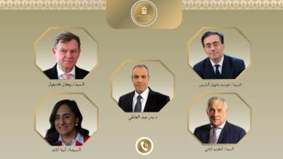 اتصالات مكثفة لوزير الخارجية مع نظرائه في ألمانيا وإيطاليا وإسبانيا وكندا لبحث إعادة إعمار غزة