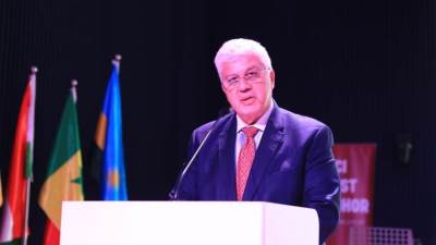 وزير التعليم يشهد حفل تخرج الدفعة (19) من جامعة سنجور بالإسكندرية