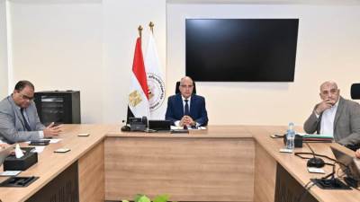 الدكتور سويلم يتابع موقف "المشروع القومي لضبط النيل"