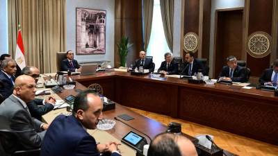 رئيس الوزراء يلتقي نائب رئيس مجموعة "سيتك" الصينية العملاقة