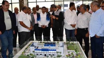 وزير الشباب والرياضة في جوله تفقدية بمحافظة السويس