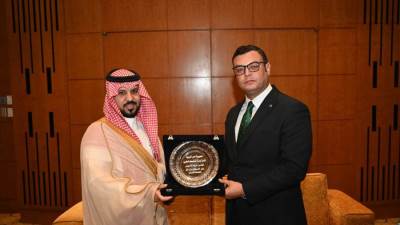 وزير الإسكان يلتقي وفد وزارة شئون البلديات والإسكان السعودية لبحث التعاون وتبادل الخبرات