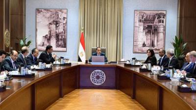 رئيس الوزراء يلتقي الرئيس التنفيذي لشركة "أكوا باور" السعودية لاستعراض فرص الشراكة الممكنة في مجال تحلية مياه البحر