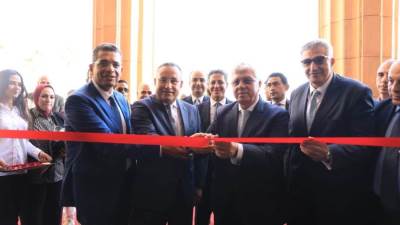 وزير التعليم ورئيس جامعة الإسكندرية يفتتحان المرحلة الأولى من مشروع ترميم ورفع كفاءة مباني كلية الهندسة بجامعة الإسكندرية