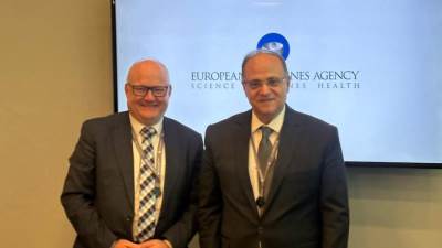 رئيس هيئة الدواء المصرية يبحث مع الهيئة السويسرية للأدوية آليات التعاون الفني وتنمية الخبرات  