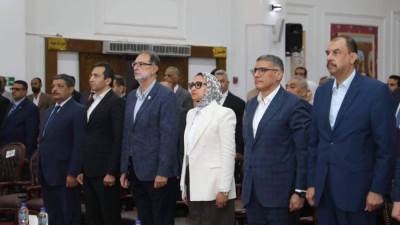 رئيس هيئة سلامة الغذاء يشارك في افتتاح معرض الوادي الجديد الزراعي الثاني