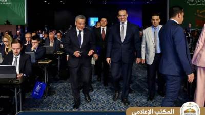 محمود فوزي: الحكومة ملزمة بتوجيه القيادة السياسية بعرض تقارير دورية بشأن تنفيذ برنامج الحكومة وبالفعل منتظمة في تسليم هذه التقارير