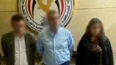 ضبط 3 أشخاص بالقاهرة لادارتهم كيان تعليمي بدون ترخيص بقصد النصب على المواطنين