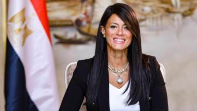 "المشاط" توجه عددًا من الرسائل حول الاقتصاد المصري في لقاءات مع وسائل إعلام إقليمية ودولية