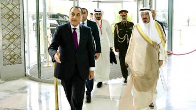 رئيسا وزراء مصر والكويت يعقدان جلسة مباحثات موسعة لبحث القضايا ذات الاهتمام المشترك بين البلدين