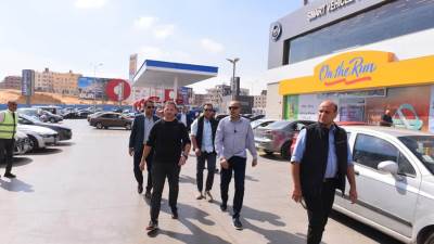 وزير العمل: حملات تفتيشية في المولات والمطاعم ومحطات الوقود.. واتخاذ الإجراءات القانونية ضد "المخالفين"