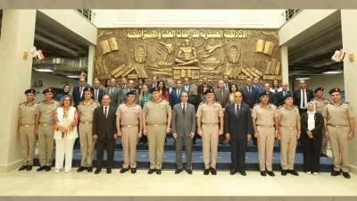 الأكاديمية العسكرية للدراسات العليا تنظم فعاليات اليوم الوطنى للدارسين الوافدين بدورات الأكاديمية