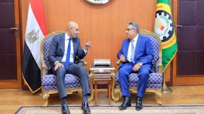 وزير التعليم يشيد بجهود محافظة الدقهلية في تطوير المدارس وصيانة المباني التعليمية