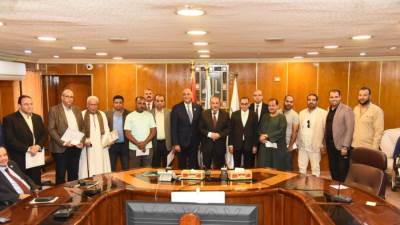 باسل رحمي .. نتعاون مع محافظة أسيوط لتطوير المشروعات الصغيرة الإنتاجية والصناعية لزيادة قدرة هذه المشروعات على المساهمة في دعم الاقتصاد المحلي