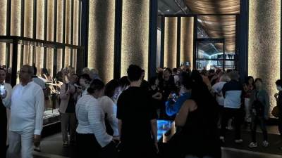 إقبال جماهيري كثيف في أول أيام استقبال الجمهور بالمتحف المصري الكبير