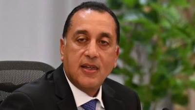 رئيس الوزراء يصل القاهرة بعد مشاركته في "القمة العالمية الثانية للتنمية الاجتماعية" بالدوحة