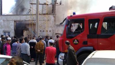 حريق هائل بمصنع ملابس في العامرية بالإسكندرية