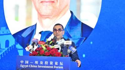  وزير الاستثمار والتجارة الخارجية يفتتح فعاليات منتدى الأعمال المصري – الصيني