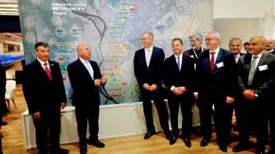 وزير الصناعة والنقل يشهد تسليم مسار الخط السادس لمترو أنفاق القاهرة الكبرى