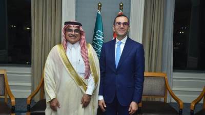 وزير الاستثمار يبحث مع مسئولين سعوديين سبل تعزيز التعاون الاستثماري والتجارى بين البلدين