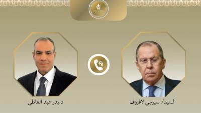 وزير الخارجية يلتقي نظيره الروسي لتعزيز التعاون بين البلدين