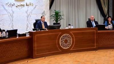 مدبولي يشيد بالإقبال على المتحف المصري الكبير ويتوقع زيادة في حجم واعداد السياحة الوافدة إلى مصر