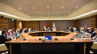 وزير الصحة يلتقي الأمين العام للجنة الوزارية لـ”الصحة في جميع السياسات” بالمملكة العربية السعودية