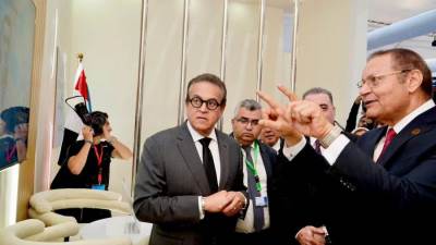 وزير الصحة يزور جناح هيئة الاعتماد والرقابة الصحية GAHAR بمعرض المؤتمر العالمي للسكان والصحة والتنمية