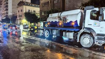 محافظ الإسكندرية يكلف رؤساء الأحياء بـ "التواجد الميداني الدائم" للتعامل مع تقلبات الطقس