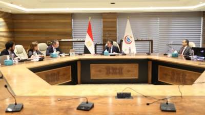 وزير الصحة يستقبل وفد البنك الأوروبي لإعادة الإعمار والتنمية لبحث تطوير المنشآت الصحية وتعزيز الاستثمارات بالقطاع الصحي