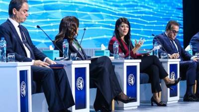 المشاط تشارك في جلسة حوارية عقب إطلاق الاستراتيجية الوطنية للصحة الرقمية «2025–2029»