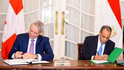 وزير الخارجية: نثمن العلاقات الثنائية بين مصر وسويسرا ونتطلع لمزيد من التعاون بين البلدين