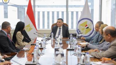 التعاون بين هيئة الشراء وأورجانون الأمريكية لتعزيز توطين صناعة منتجات دعم صحة المرأة