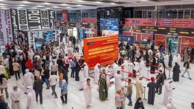 أكثر من 1.4 مليون زائر يسدلون الستار على معرض الشارقة الدولي للكتاب ومصر تتصدر الحضور
