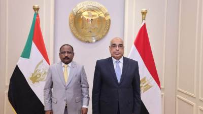  وزير العــدل يستقبــل نظيره السودانــي