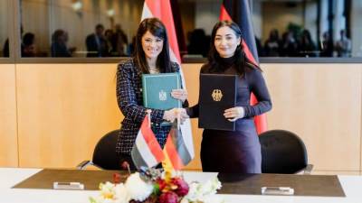 مصر وألمانيا تطلقان مرحلة جديدة من الشراكة الاقتصادية وتوقعان اتفاقيات بقيمة 294.5 مليون يورو تعادل نحو (16 مليار جنيه)