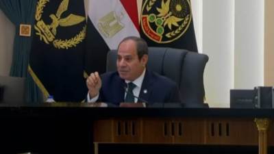 الرئيس السيسى: نستهدف مضاعفة أعداد السائحين القادمين إلى مصر