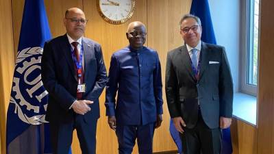  وزير العمل يلتقي مدير عام منظمة العمل الدولية بجنيف ويؤكد التزام مصر بتعزيز التعاون مع "المنظمة" ودعم مسار الإصلاح